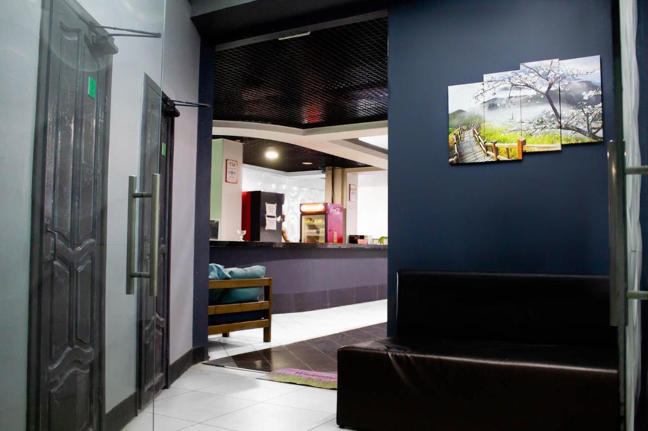 Hotel Zipper House Odesa Exterior photo